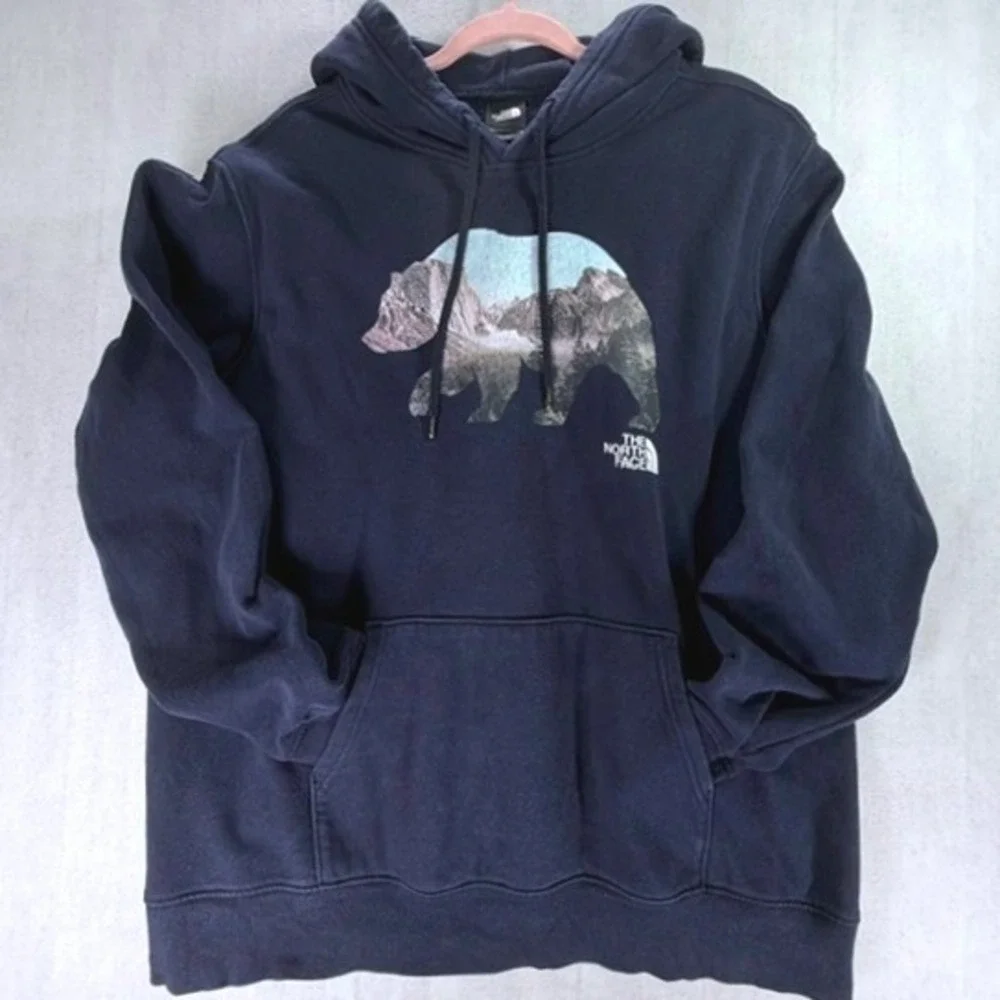 The North Face Hoodie Mens XL Navy Blue Bear Mountain Landscape Graphic Pullover